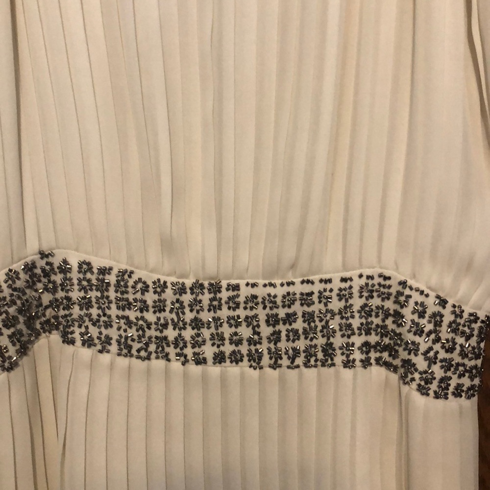 Parker Cream Pleated Beaded Waistband Dress Size Small - Picture 4 of 6